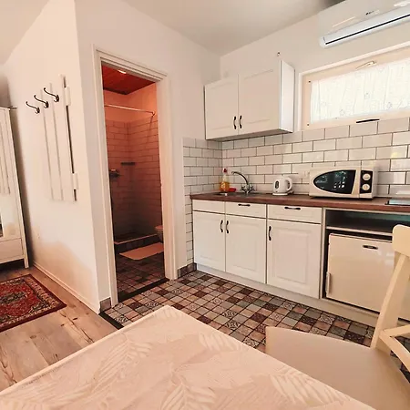 Elisoria Гостевой дом Черсегтомай