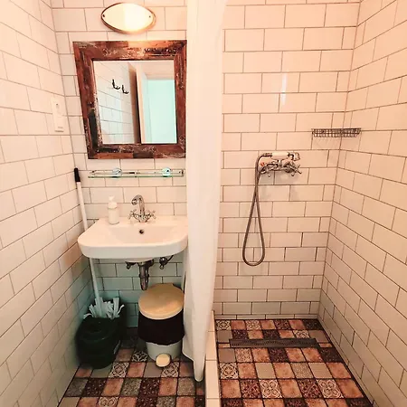 Elisoria Guest house