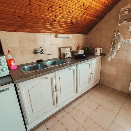 Elisoria Guest house