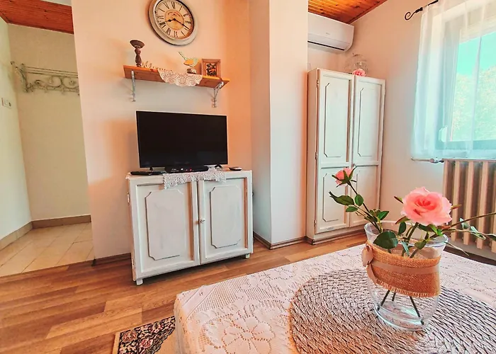 בית הארחה Elisoria 3*