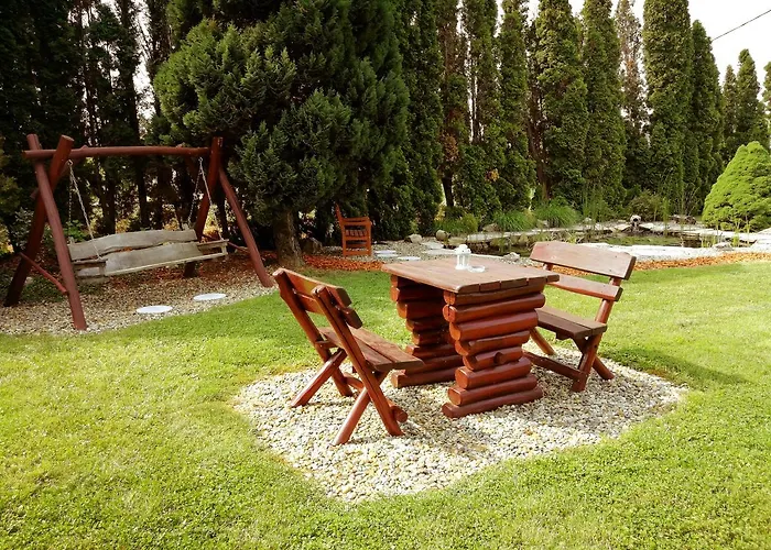 Elisoria 3*