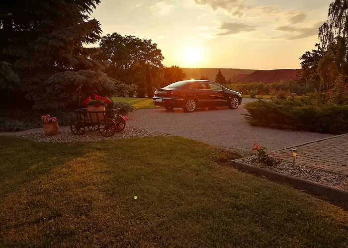 בית הארחה Elisoria